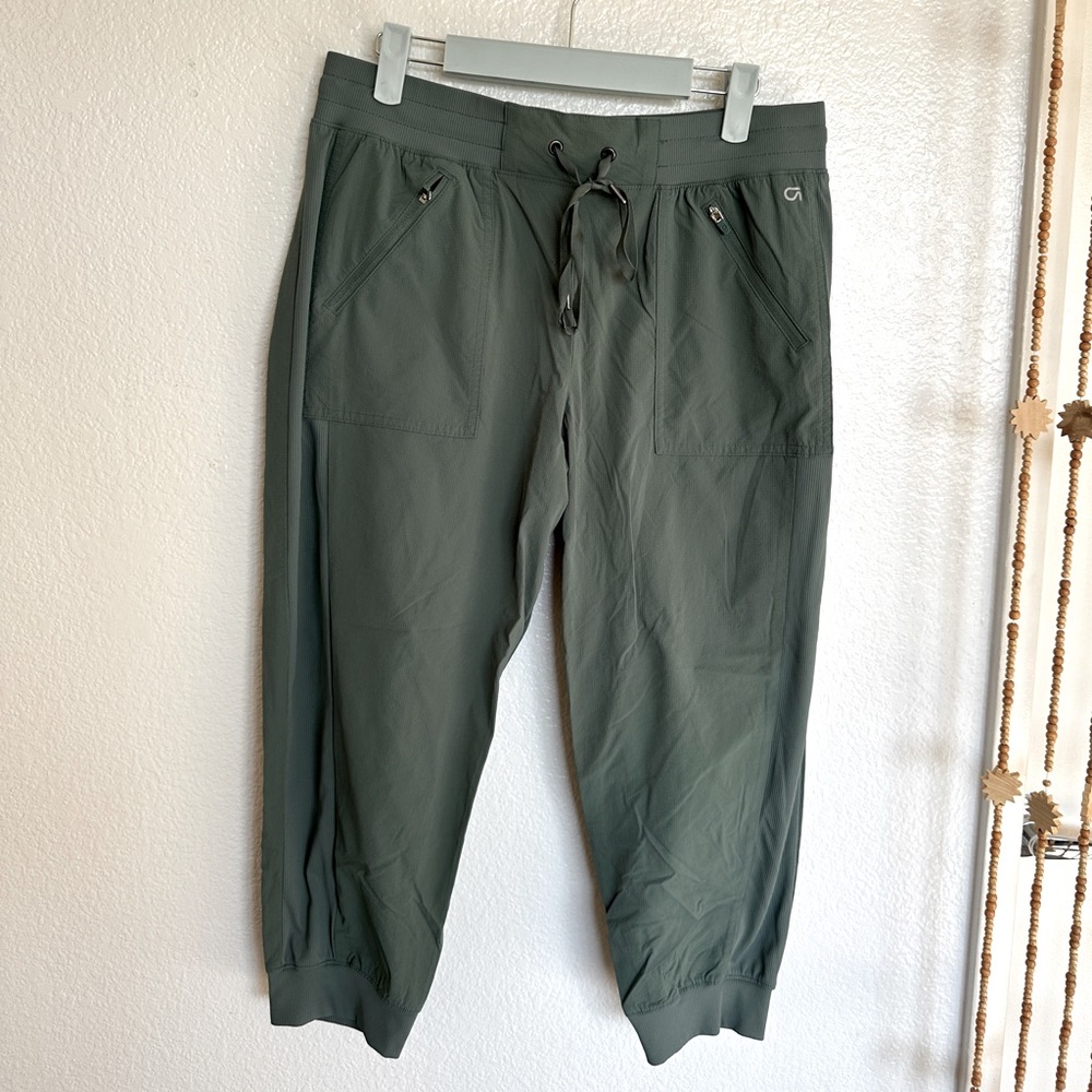 Gapfit Gap Panel Hiking Joggers- Green